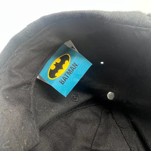 Youth Batman Fitted One‎ Size Hat - Picture 5 of 5